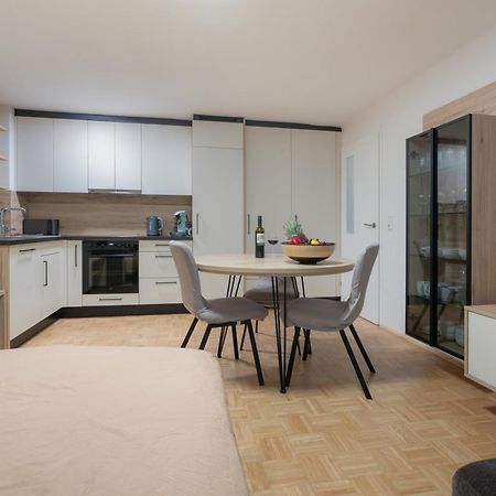 Modern Apartment, Full Kitchen, For 6 Гмунден Екстериор снимка