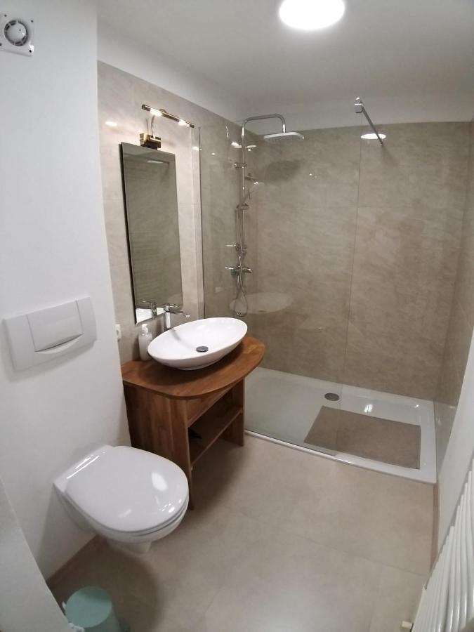 Modern Apartment, Full Kitchen, For 6 Гмунден Екстериор снимка